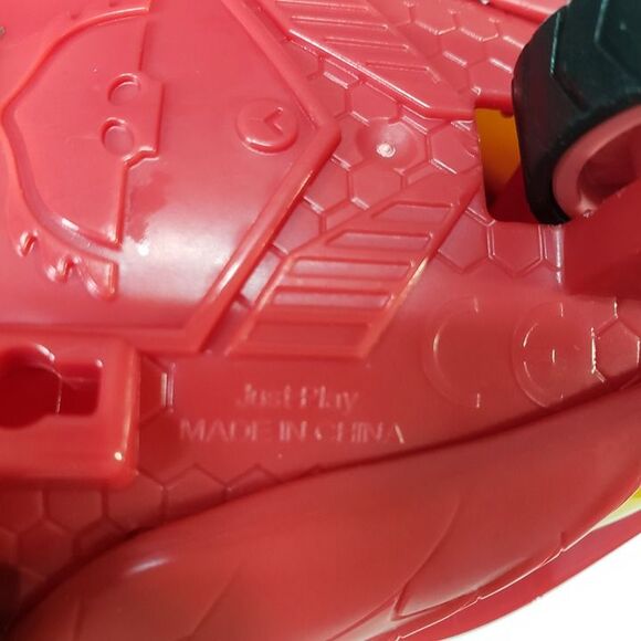 PJ Masks Hero Blast Owlette with Vehicle Owl Glider Action Figure Set - Picture 3 of 8